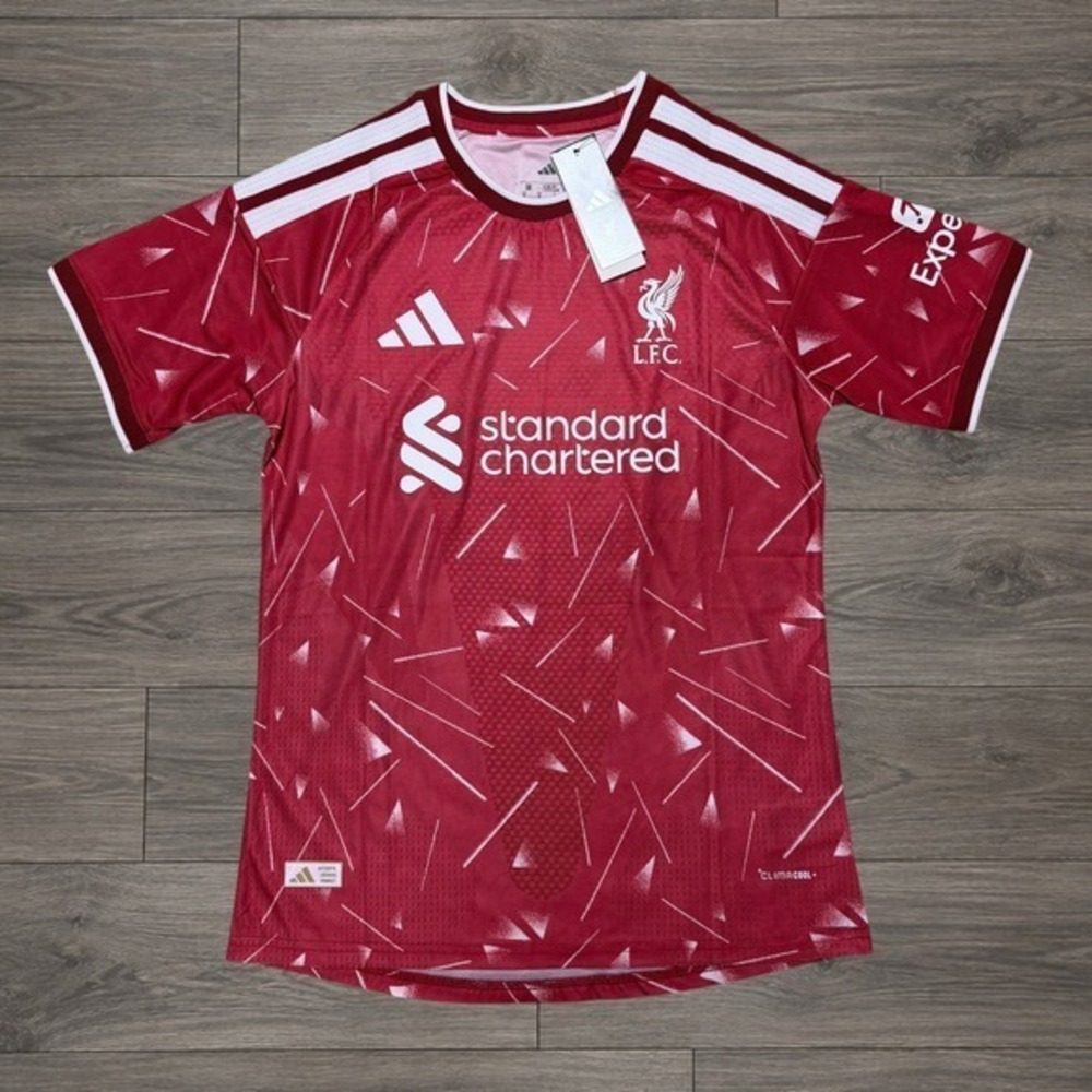 Adidas Liverpool FC M. Salah 25/26 Home Jersey Size XL #11